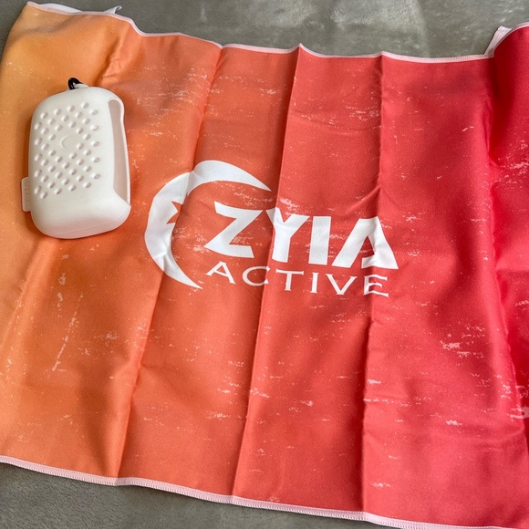 Zyia Workout Bundle - Picture 4 of 4